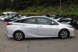 Used 2018 Toyota Prius Prime Premium image 2