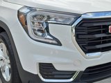 Certified 2024 GMC Terrain SLE w/ Driver Convenience Package image 3