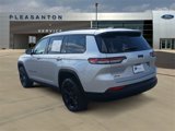 Used 2023 Jeep Grand Cherokee L Laredo image 3