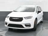 New 2026 Chrysler Pacifica Select image 3