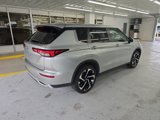 Used 2022 Mitsubishi Outlander SE image 6