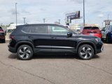 New 2025 Volkswagen Taos SE image 2