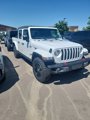 Used 2022 Jeep Gladiator Sport image 3