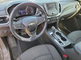 Used 2021 Chevrolet Equinox LT image 2