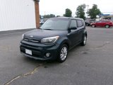 Used 2017 Kia Soul + image 2