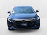 Used 2018 Honda Accord Touring image 2
