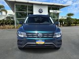 Used 2019 Volkswagen Tiguan SE image 2