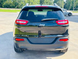 Used 2018 Jeep Cherokee Latitude Plus w/ Cold Weather Group image 4