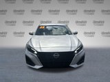 Used 2023 Nissan Altima 2.5 SV image 3