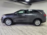 Used 2019 Kia Sorento LX w/ LX Convenience Package image 4