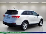 Used 2018 Kia Sorento LX image 4