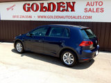Used 2017 Volkswagen Golf S image 2
