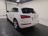 Used 2019 Audi Q5 2.0T Premium Plus w/ Premium Plus Package image 4