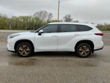 Used 2023 Toyota Highlander Bronze Edition image 6