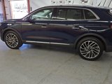 Used 2019 Lincoln Nautilus Reserve image 3