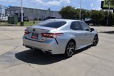 Used 2020 Toyota Camry SE image 2