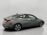 Certified 2024 Hyundai Elantra SEL w/ Convenience Package image 2