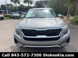 Certified 2023 Kia Seltos LX image 3