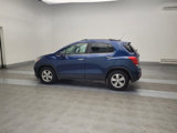 Used 2019 Chevrolet Trax LT w/ LT Convenience Package image 3