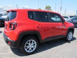 Used 2023 Jeep Renegade Latitude image 3