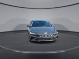 New 2025 Hyundai Elantra SE image 3