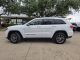 Used 2018 Jeep Grand Cherokee Limited w/ Luxury Group II image 2