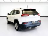 Used 2016 Jeep Cherokee Latitude image 6