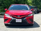 Used 2020 Toyota Camry SE image 2