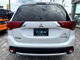 Used 2017 Mitsubishi Outlander SE image 6