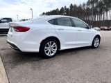 Used 2015 Chrysler 200 Limited w/ Convenience Group image 4