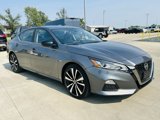 Used 2022 Nissan Altima 2.5 SR image 2