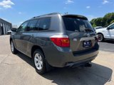 Used 2010 Toyota Highlander SE image 5