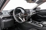 Used 2023 Nissan Altima 2.5 SV image 3