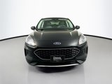 Used 2022 Ford Escape SE image 2