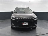 Used 2023 Jeep Cherokee Altitude Lux image 2