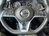 Used 2018 Nissan Rogue SV image 3