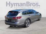 Used 2018 Buick Regal Essence w/ Sights and Sounds Package image 3