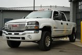 Used 2006 GMC Sierra 2500 W/T w/ Skid Plate Package image 3