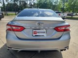 Used 2020 Toyota Camry SE image 4