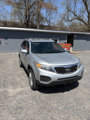 Used 2011 Kia Sorento LX image 2