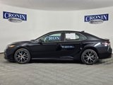 Used 2023 Toyota Camry SE image 3