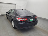 Used 2020 Toyota Camry LE image 5