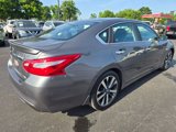 Used 2016 Nissan Altima 2.5 SR w/ LED Appearance Package image 6