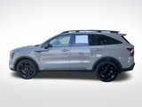 Used 2025 Kia Sorento X-Line EX image 2