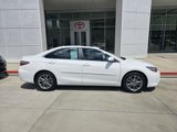 Used 2016 Toyota Camry SE image 3