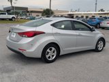 Used 2015 Hyundai Elantra SE image 5