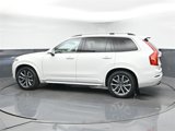 Used 2017 Volvo XC90 T6 Momentum w/ Vision Package image 5