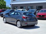 Used 2017 MAZDA MAZDA3 Touring image 4