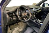 Used 2023 Porsche Macan Turbo image 4