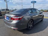 Used 2017 Honda Accord Sport image 5